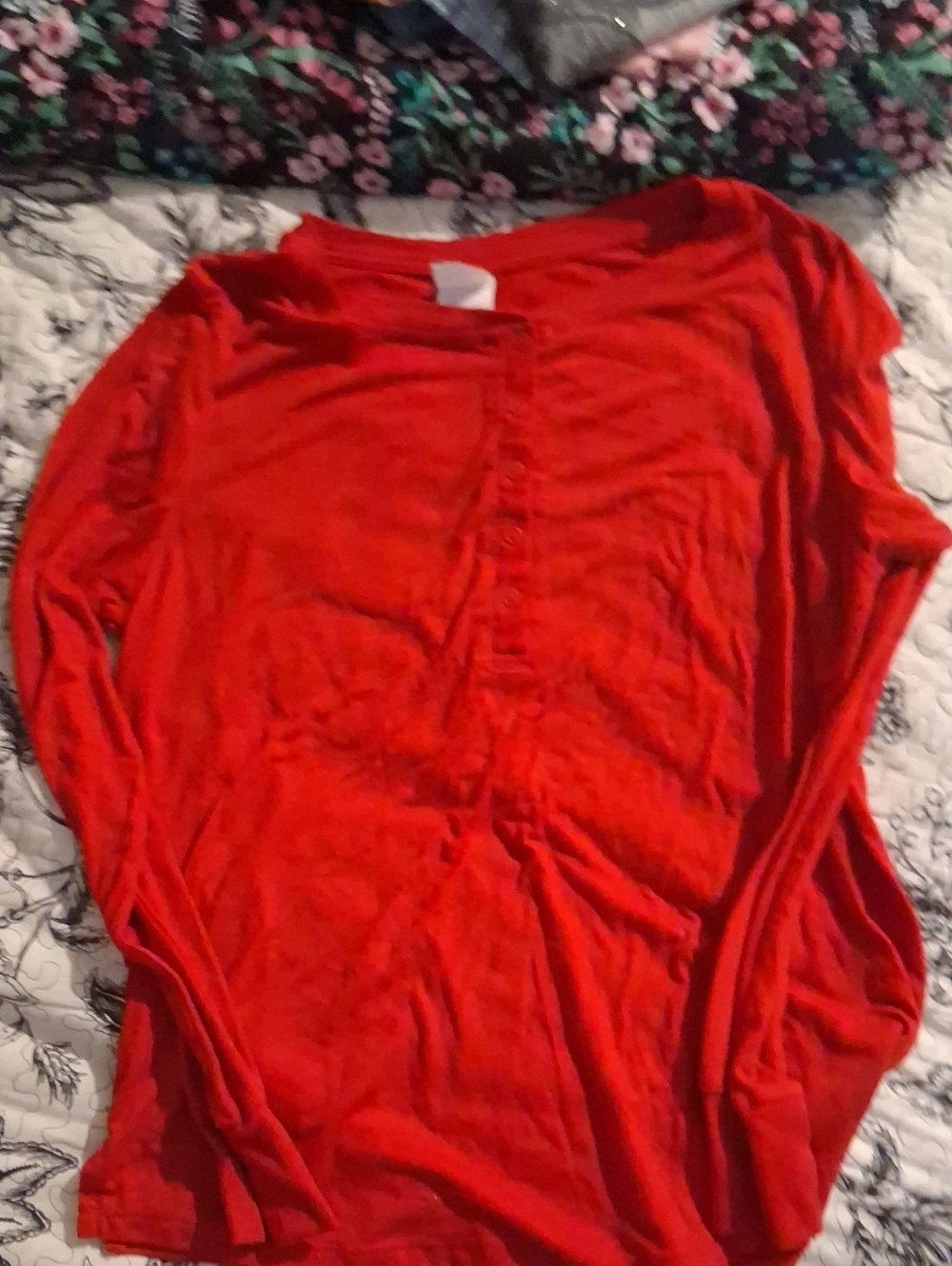 stars above Red Long-Sleeve Henley Top